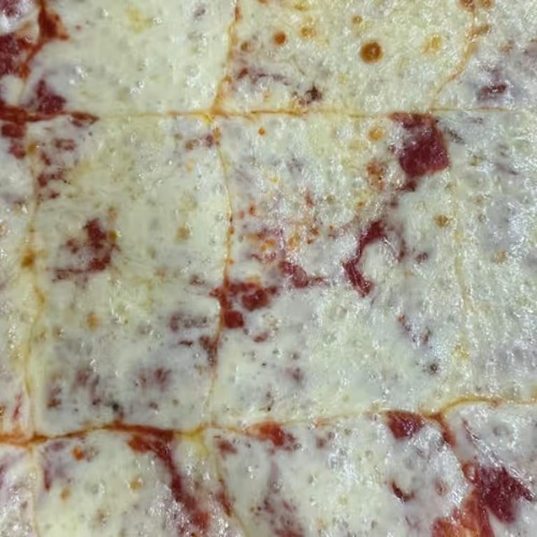 Delicious White Pizza Options